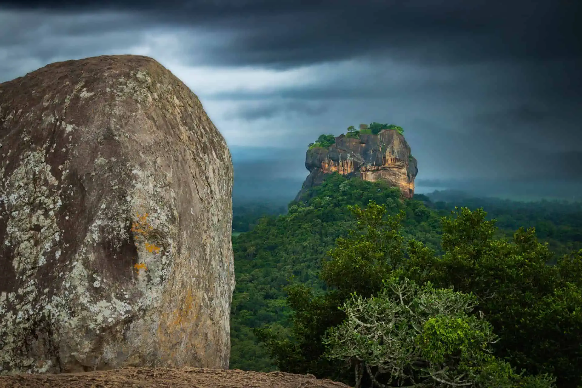Sri Lanka Rundreise Sehenswürdigkeit Lions Rock