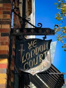 Perth Sehenswürdigkeit London Court