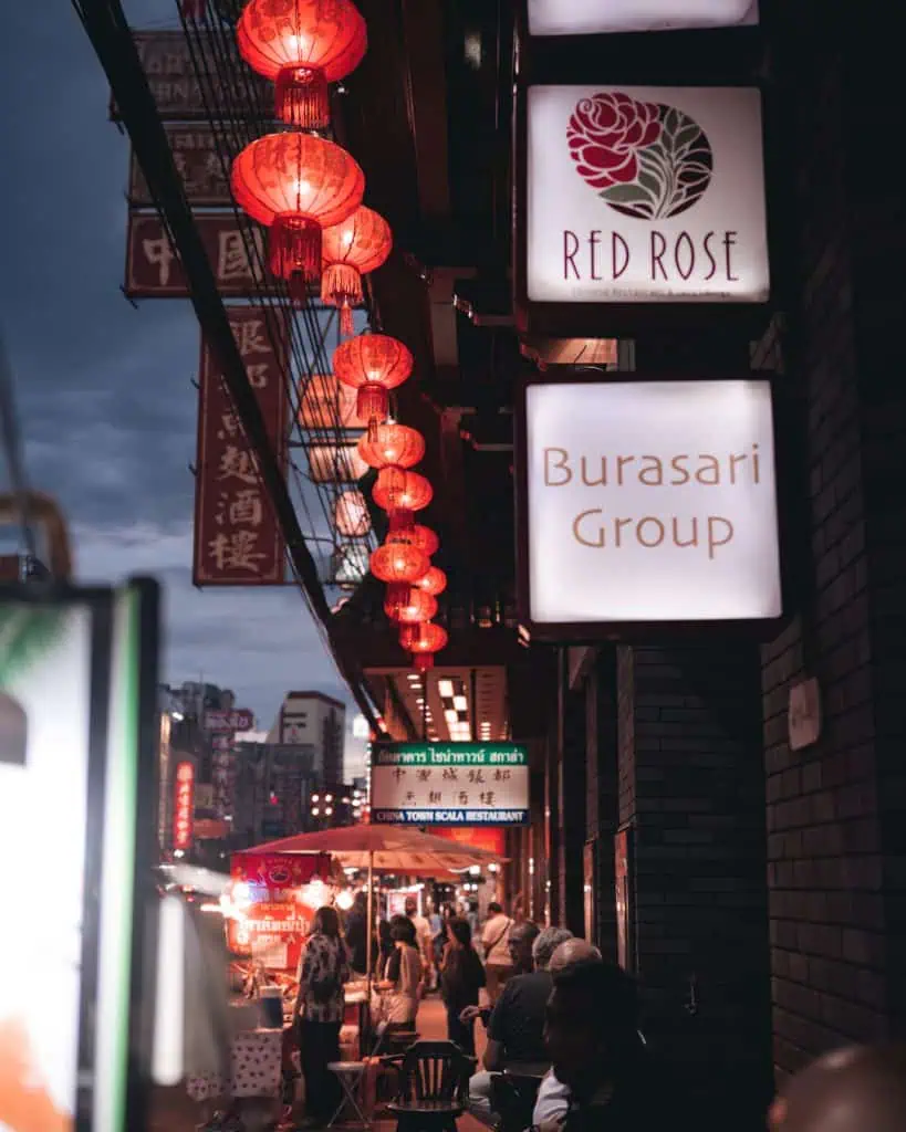 Bangkok Chinatown Laternen am Abend