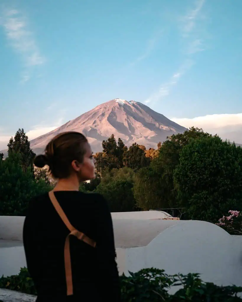 Aussicht vom Yanahuara Viewpoint mit Vulkan Misti im Hintergrund