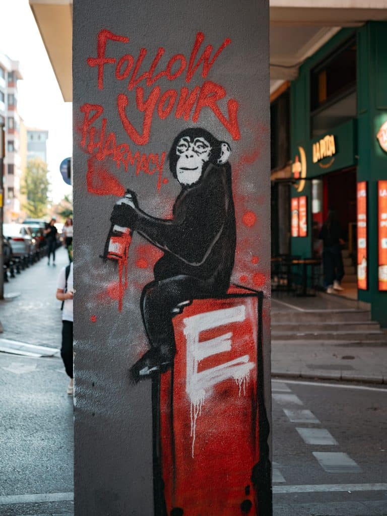 Buntes Graffiti in Kadıköy, asiatische Seite von Istanbul
