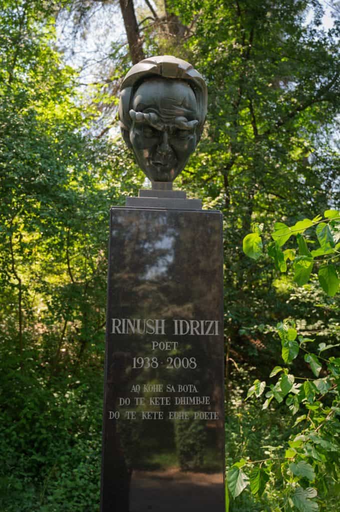 Viel Grün im großen Park von Tirana