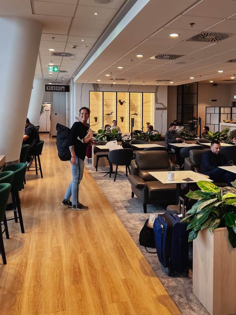 AMEX Platinum - Lounge in Warschau Rettung beim Rerouting