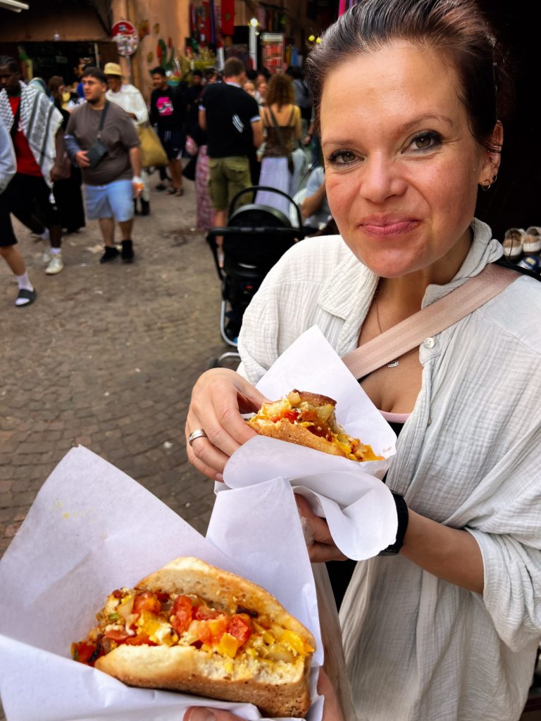 Wir probieren Streetfood in Marrakesch